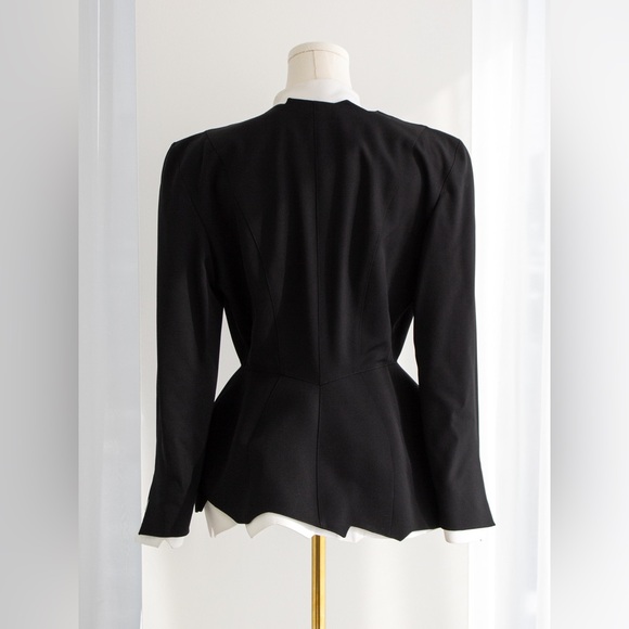 Iconic Thierry Mugler Vintage S/S 1994 Black White Zigzag Sculptural Jacket - Picture 16 of 16